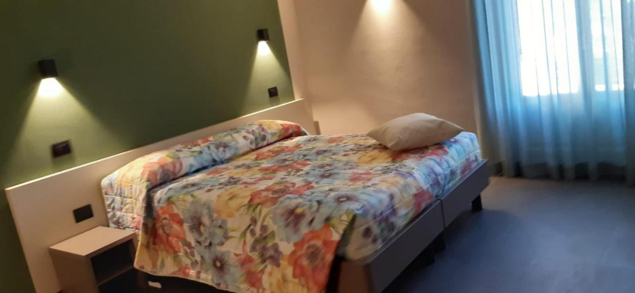 Babo Agriturismo Conviviale Castagnole delle Lanze المظهر الخارجي الصورة
