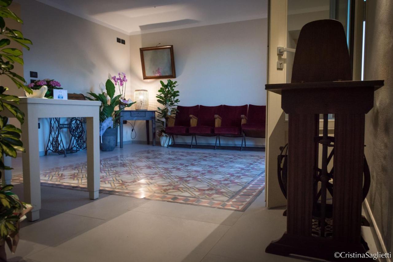 Babo Agriturismo Conviviale Castagnole delle Lanze المظهر الخارجي الصورة